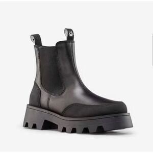 Cougar Shani Snow Boot Size 8